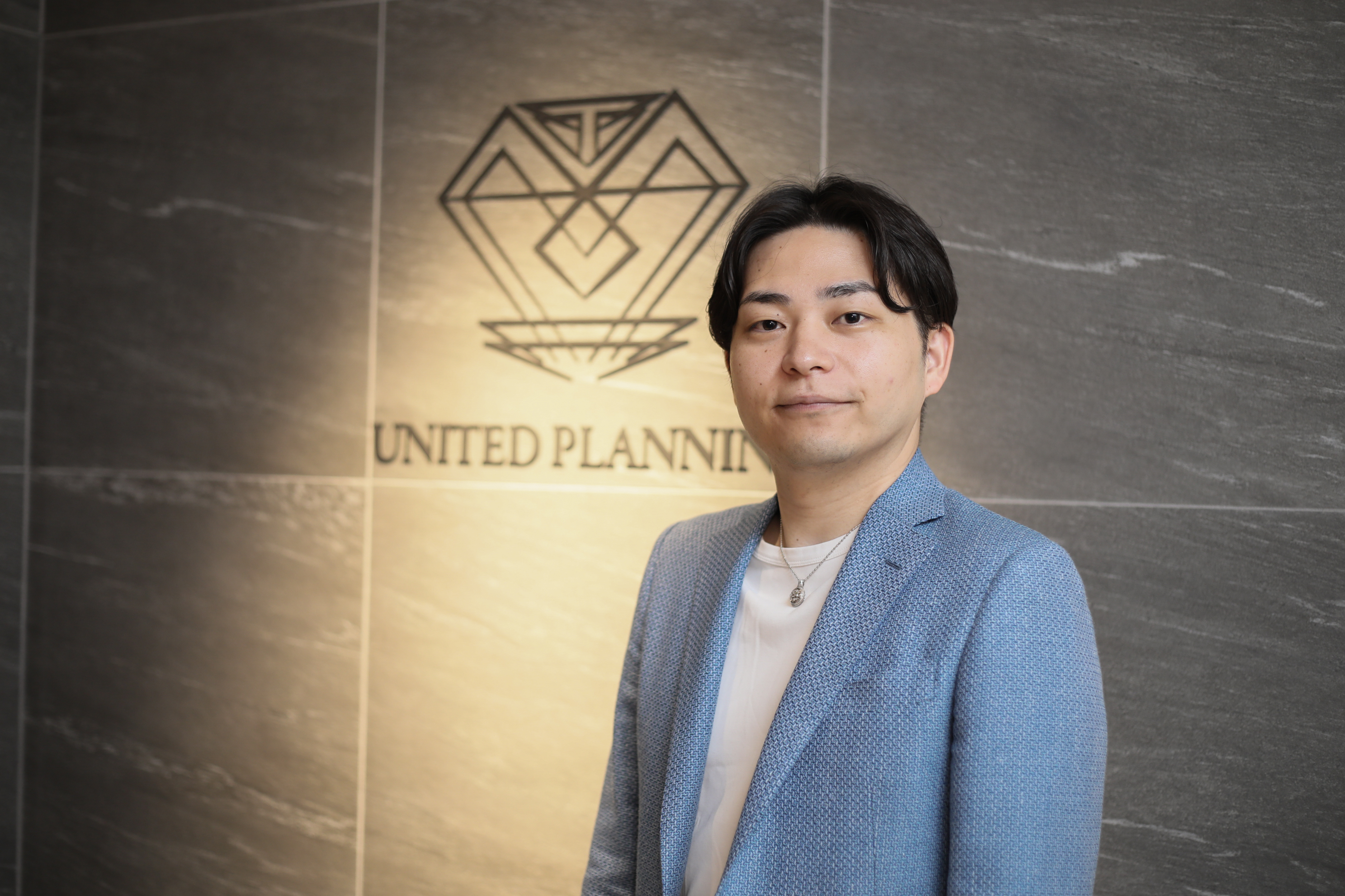 元柔道家・警察官から起業家へ。「3分の映像」で企業の未来を変える