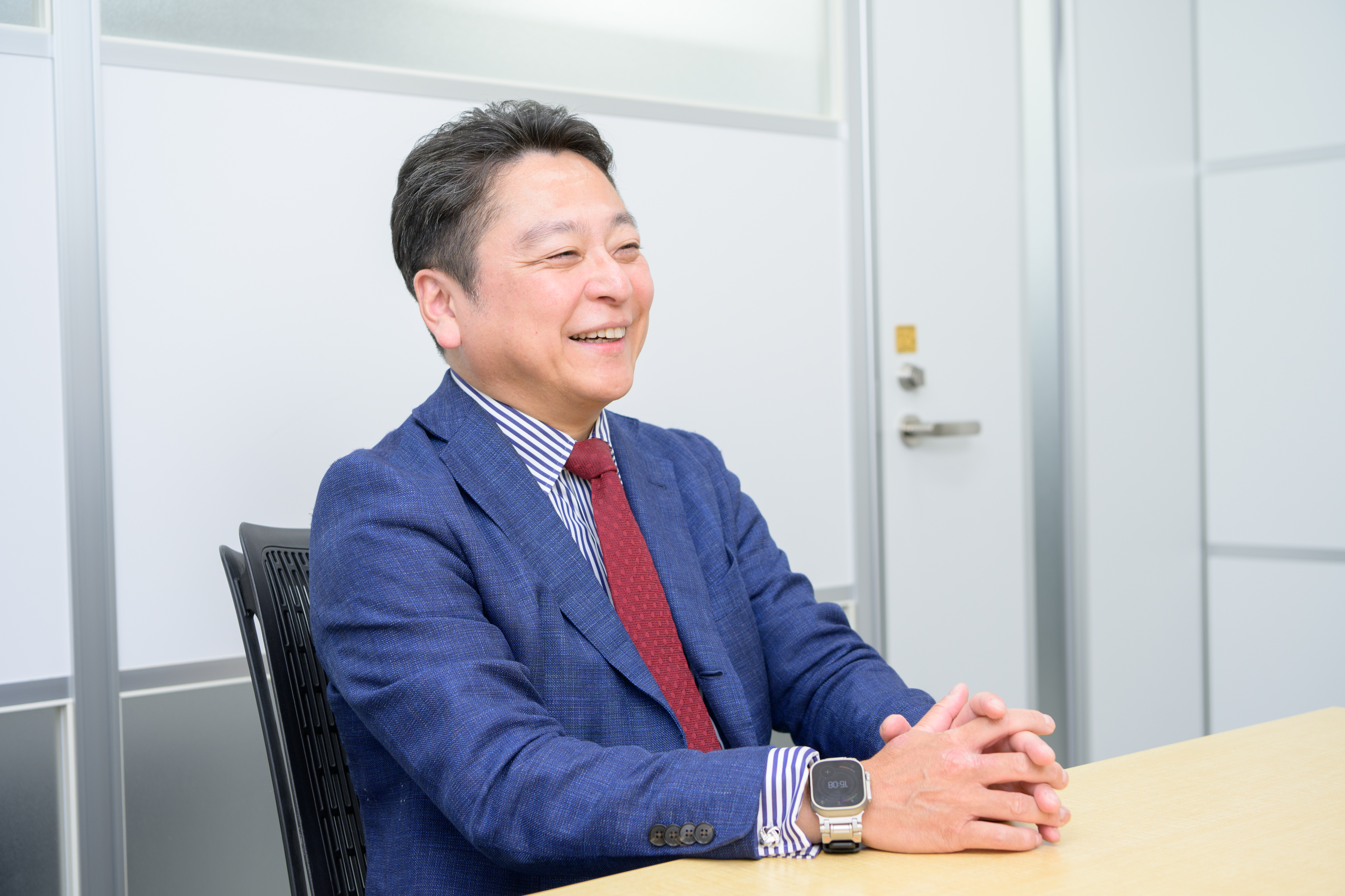 勝つ」から「支える」へ――。元プロボクサーが築いた「三方よし」の